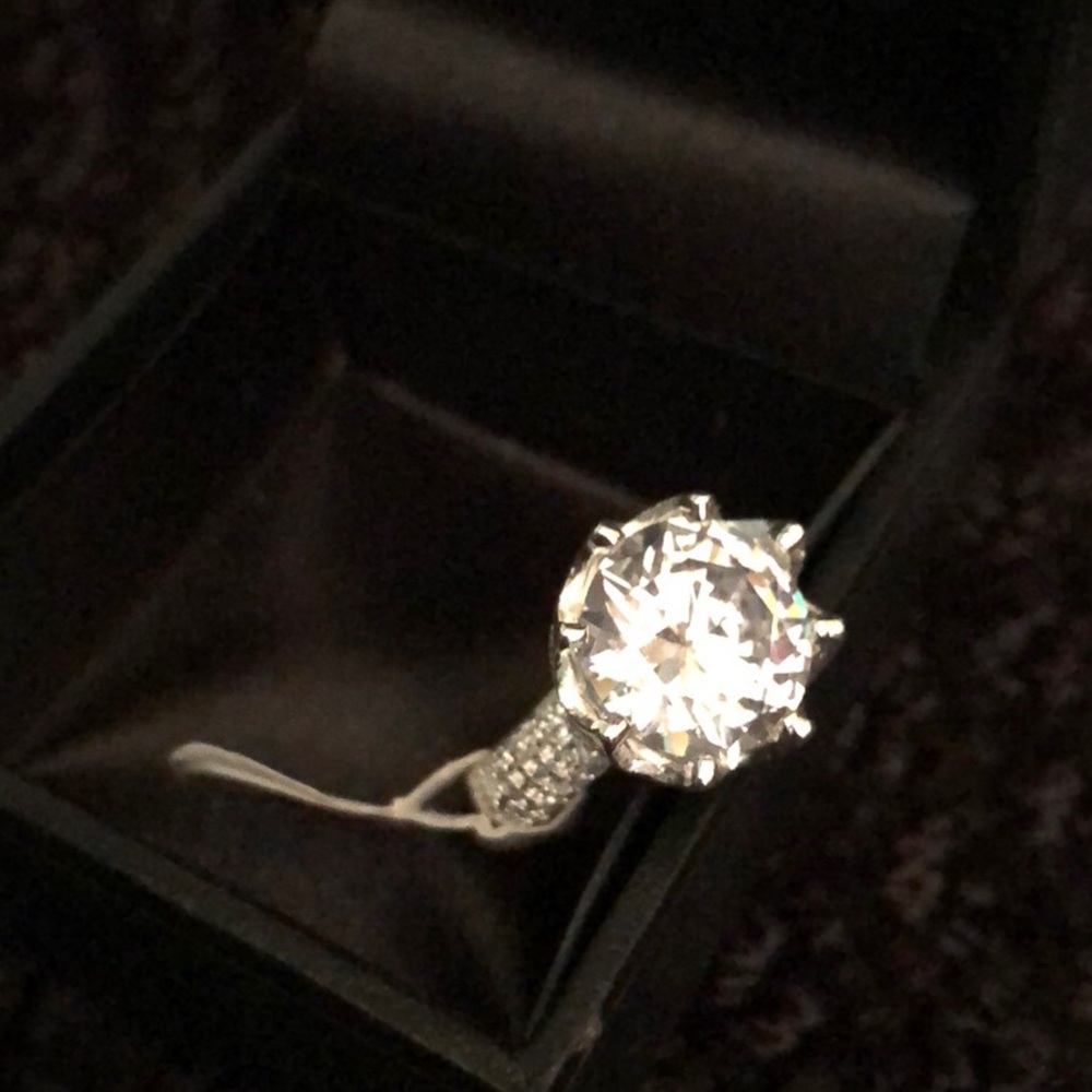 925 STERLING SILVER CZ RING